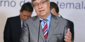 Cabrera rechaza exclusión de académicos