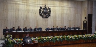 Antejuicio contra diputados de FCN se retrasan en el OJ