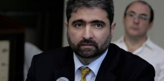 CACIF convoca abogados y cuestiona reforma constitucional