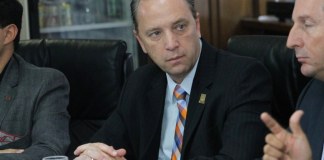 CIG a favor de elevar los ingresos tributarios, pero no los impuestos