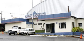 Donan remolques a Conred