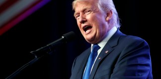 Trump se retracta de una falsedad, pero lanza otra