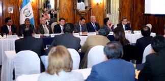 Caso TCQ: Funcionarios presionan para concesión a dedo por tema de bancos