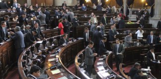 Un Congreso sin rumbo, beneficiando a los mismos de siempre