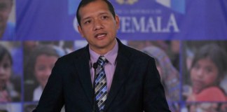 Ministro Rivas afirma que amenazas son normales