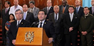 Presidente Jimmy Morales: No es momento para renunciar