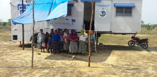 Inauguran primera clínica móvil en comunidad de Sepur Zarco