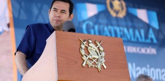 Gobierno confirma desmayo del Presidente y espera informe médico
