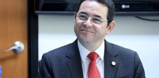 Presidente Morales viajará a Francia en junio