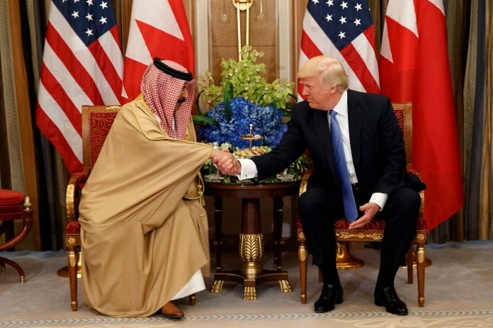 Donald Trump,Hamad bin Isa Al Khalifa