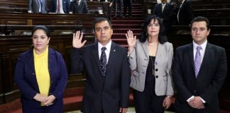 Renap: Pese a amparo, nombrados por el Congreso participaron en sesiones