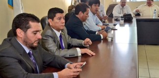 Oficialismo insiste en eliminar candados del presupuesto