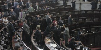 Elección de PDH: Amparos y falta de acuerdos complican designación