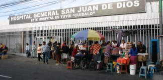 Hospital San Juan de Dios: Con recursos financieros pero aún en crisis
