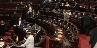El Bono 14 de los diputados genera la renuncia de Director Legislativo