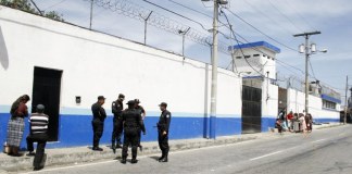 Interno de Gaviotas pretendía ingresar teléfono a Etapa II