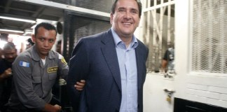 Gustavo Alejos pide autorización para acudir a citación médica