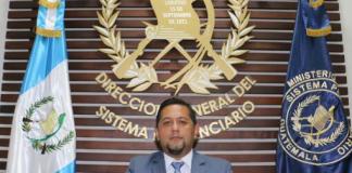 Nombran a exfiscal como director de Presidios