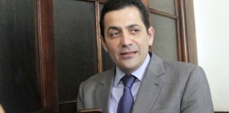 Congreso a la espera de expediente de antejuicio contra Presidente