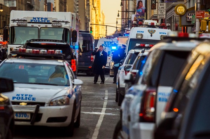 APTOPIX NYC Subway Platform Explosion