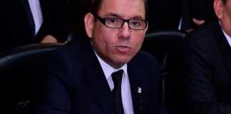 Aplazan la audiencia de Manuel Baldizón en Miami
