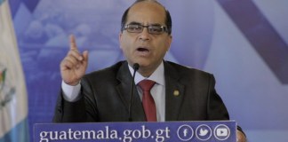 Mineduc ofrecerá educación a distancia