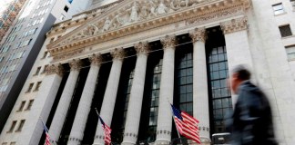 Bancos lastran al S&P 500; empiezan reportes de ganancias