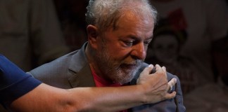 Juez Moro ordena la entrada en prisión de Lula hasta mañana viernes