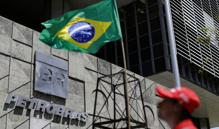 Aumentan ganancias de Petrobras