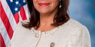 Norma Torres: Jimmy Morales está equivocado y abandonó promesa
