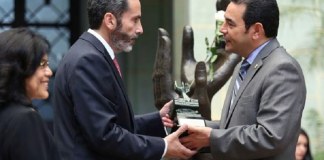 Gobierno no actúa por denuncia contra el Embajador de Colombia