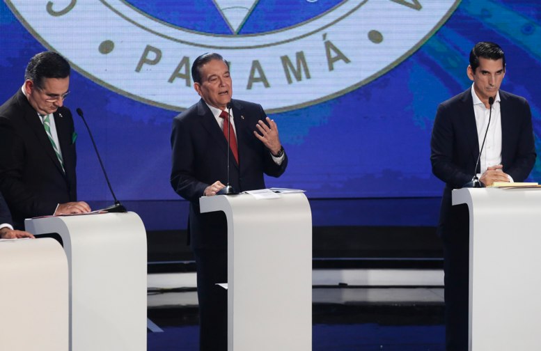 Corrupción y economía dominan debate presidencial en Panamá La Hora
