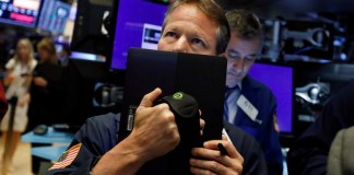 Wall Street abre con fuerte baja