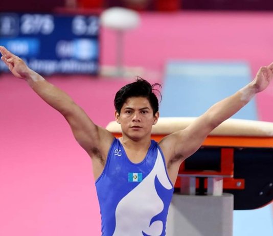 Jorge Vega, gimnasta guatemalteco sobresale en competencias en el extranjero. Foto La Hora: Twitter/Jorge Vega