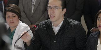 Por tercera vez, CSJ mantiene inmunidad a Felipe Alejos