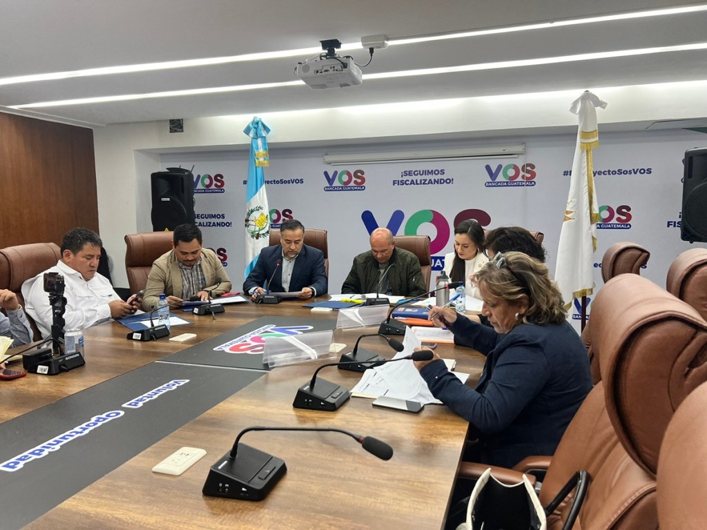 La situación de la construcción de los hospitales se dio a conocer en una citación en el Congreso. (Foto: Bancada VOS)