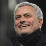 José Mourinho habló sobre su posible vinculación al Real Madrid luego de terminar una temporada perfecta con el Benfica (23 victorias, 11 empates y 0 derrotas).