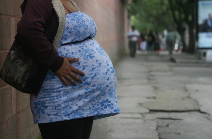 Foto ilustrativa de una mujer embarazada. Foto La Hora: Archivo.