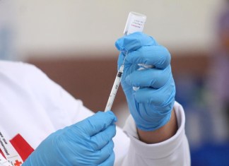 Salud habilita vacunación para personas entre 50 y 59 años