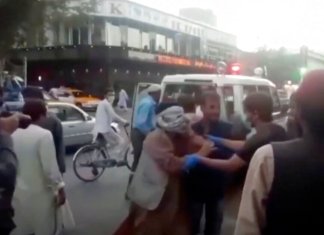 EE. UU. confirma varios militares muertos en los atentados de Kabul