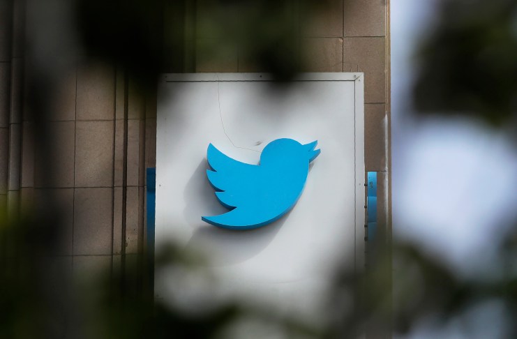 Twitter lanza nuevas etiquetas contra desinformación