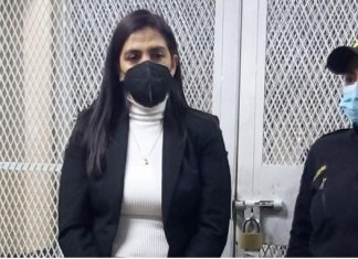 Ex Fiscal Sosa se presentó 4 veces y hoy, día de audiencia, ejecutan orden de captura