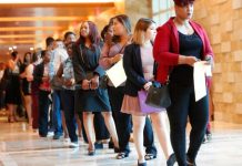 11,000 vacantes: Así puedes participar en la Feria Nacional del Empleo Prepara tu CV para aplicar a más de 10 mil oportunidades que 500 empresas darán en la Feria Nacional del Empleo