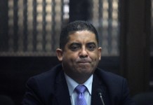 ¿También se derrumban los casos?