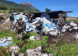 Ejército destruye trincheras en área de conflicto entre Ixchiguán y Tajumulco