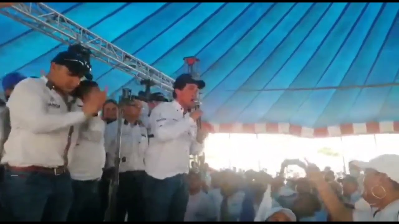 Miguel Martínez reconoce lo que ya se sabe y canta “Jefe de Jefes”