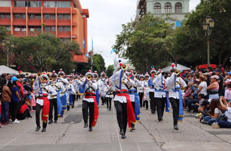 ¿Cuál será el recorrido del desfile cívico escolar del 15 de septiembre?