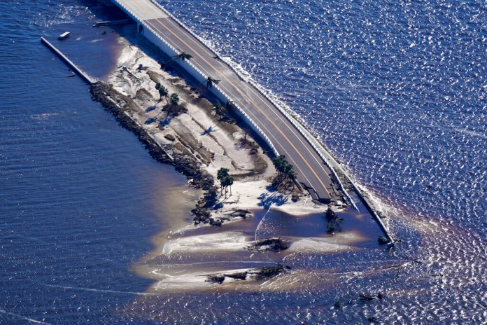 Florida: Polémica por acuerdos de limpieza tras huracán Ian