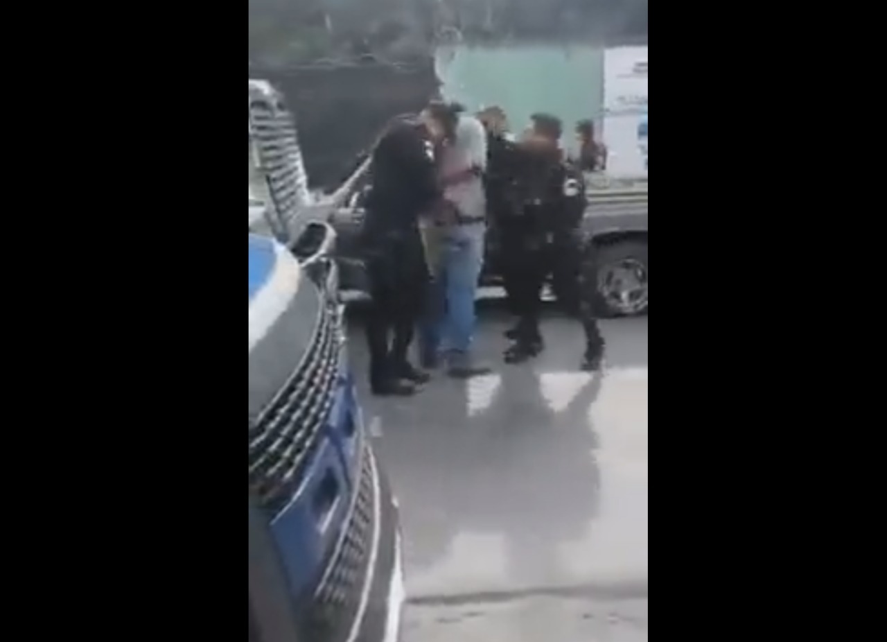 Detenido en Motril un varón por amenazar y disparar presuntamente contra  otras personas con una escopeta de perdigones - El Faro