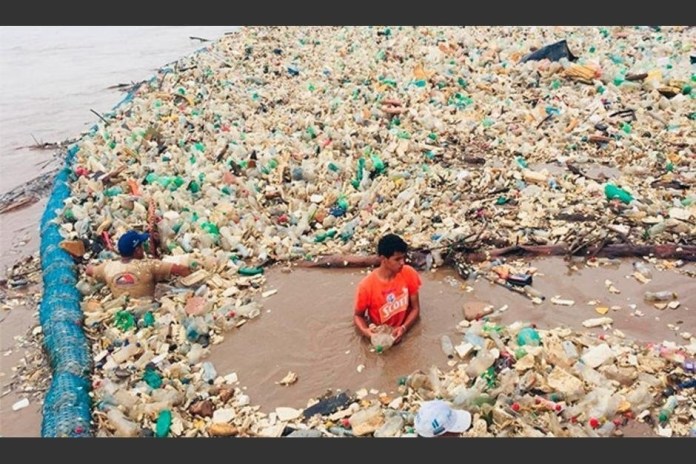 Diputados hondureños promueven iniciativa para demandar a GT por basura del río Motagua